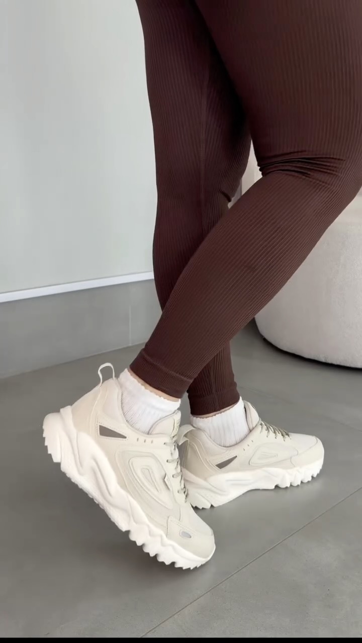 Tênis Fila, look da Maria Bonita